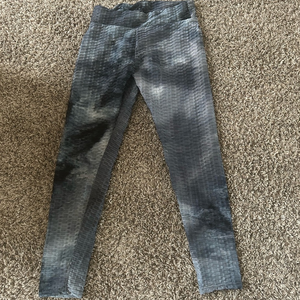 Grey leggings